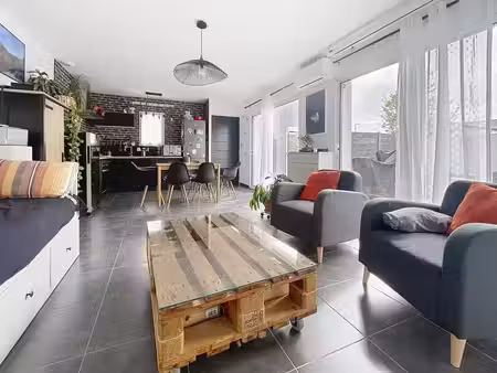 maison t2 + studio a saint xandre