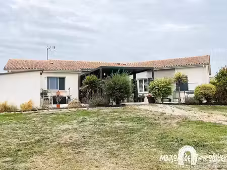 vente maison 5 pièces 119 m² à nercillac (16200)  251 450 €