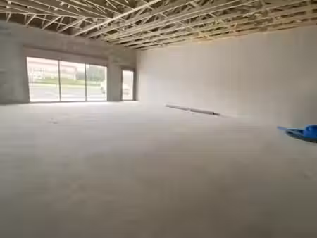 location locaux professionnels 150 m² à grisolles (82170)  2 111 €
