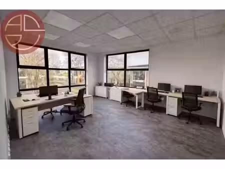 location locaux professionnels 145 m² à ramonville-saint-agne (31520)  1 800 €