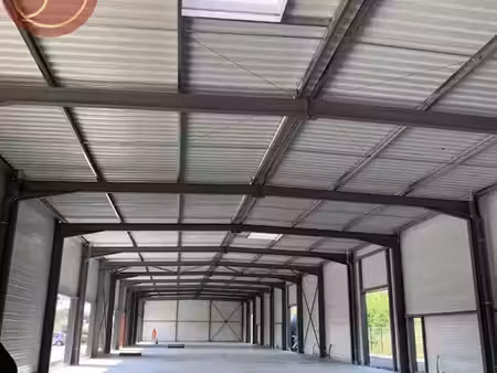 location locaux professionnels 1 pièce 390 m² à saint-jory (31790)  3 737 €