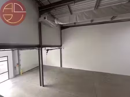 location locaux professionnels 1 pièce 300 m² à toulouse (31000)  3 027 €