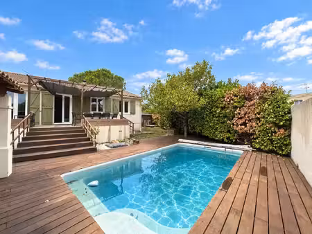maison 100m2 3 chambres avec jardin et piscine