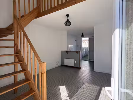 appartement t2 avec parking et jardin secteur calme et rec