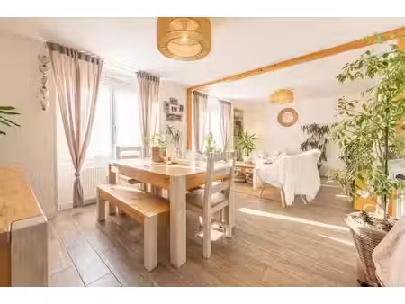 vente maison 6 pièces 131 m² à entrelacs (73410)  369 500 €
