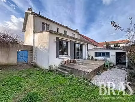 vente maison à saint-sébastien-sur-loire douet (44230) : à vendre / 144m² saint-sébastien-