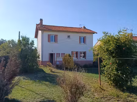 pavillon 4 chambres -830m2 -quartier residentiel