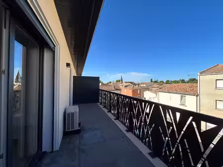 location appartement 3 pièces  70.40m²  bezouce