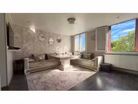 appartement stains 3 pièce(s) 44.35 m2