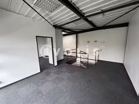 location bureaux brie comte robert 77170 161m²