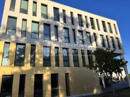 location bureaux pace 35740 403m²