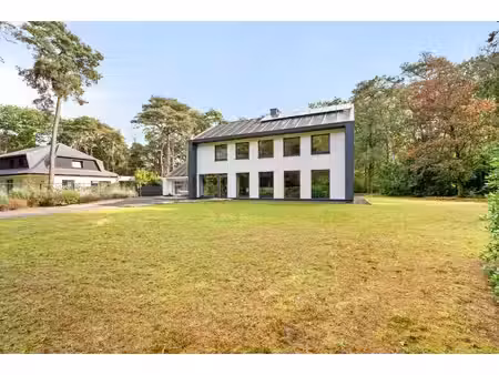 huis te koop in schilde met 8 slaapkamers