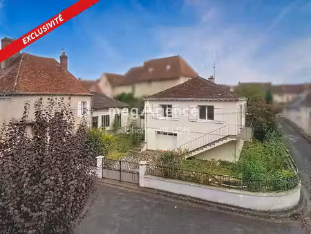 ensemble immobilier avec du cachet et beaucoup de potentiel !