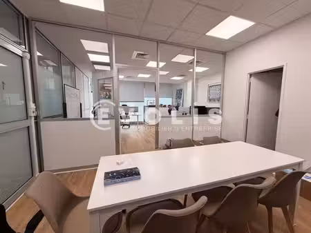 location bureaux paris 75017 70m²