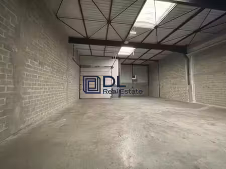 vente local d’activités moissy-cramayel 77550 428m²