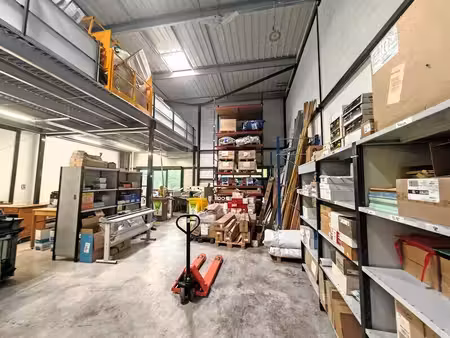 vente local d’activités bussy saint georges 77600 269m²