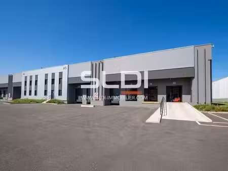 location local d’activités corbas 69960 2120m² à 17000m²