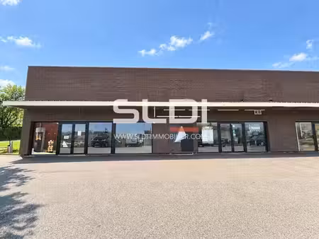 location commerce limas 69400 200m²