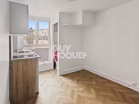 studio 12m² refait à neuf