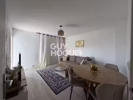 appartement à vendre de 4 pièces de 67 m² situé