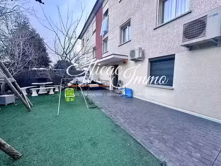 vente locaux professionnels 5 pièces 154.51 m² à perpignan (66000)  150 000 €