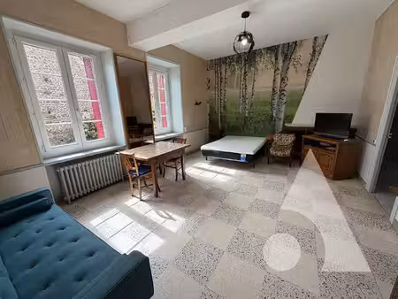 location appartement 1 pièce 44m²