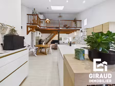 coup de coeur - maison entièrement rénovée avec piscine et 5