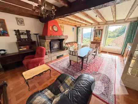 location appartement 4 pièces 146m²