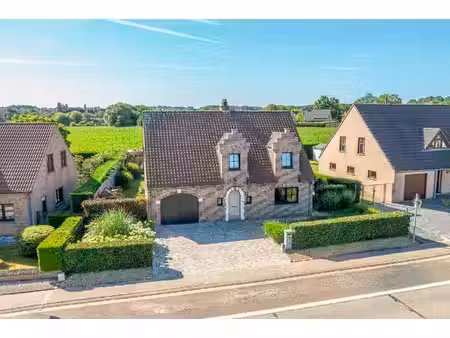 huis te koop in dilbeek met 4 slaapkamers