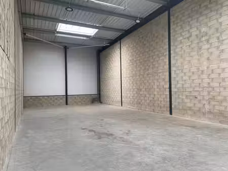vente local d’activités éragny-sur-oise 95610 233m²