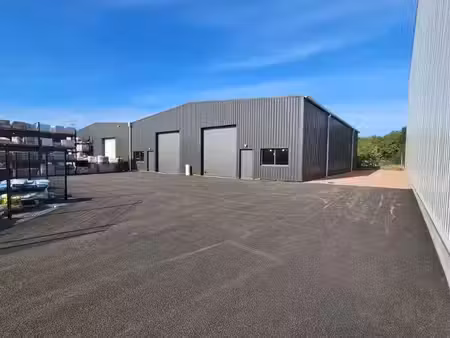vente locaux professionnels 0 pièces 415 m² à saint-andré-de-bâgé (01380)  419 000 €