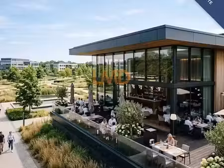 vente locaux professionnels 4 pièces 120 m² à six-fours-les-plages (83140)  490 000 €