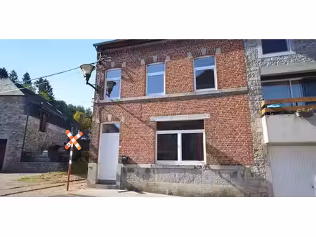 maison à vendre à olloy-sur-viroin pour € 85.000 avec 3 chambres à coucher