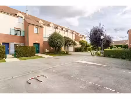 appartement 4 pièces de 63 m² à ronchin