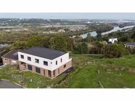 2 duplex ou 1 penthouse  gros œuvre fermé.