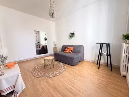 studio 22m² - gare bécon