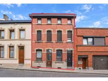 maison unifamiliale 5ch. à rénover