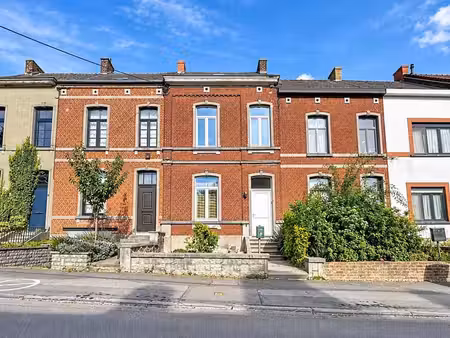 charmante maison de maître 3 chambres avec jardin
