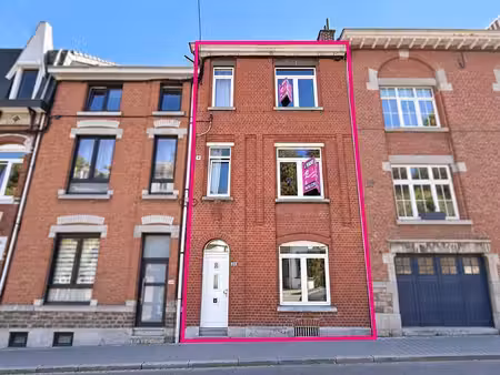 batiment de rapport 3 lots - jardin - situe a liege