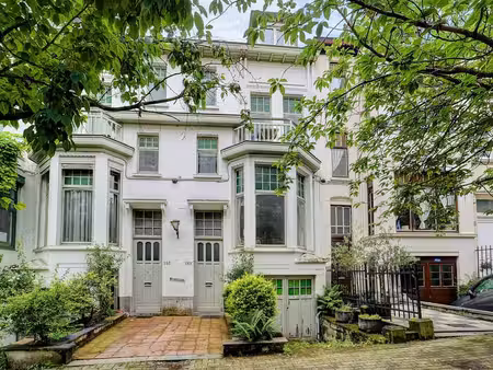 maison à rénover avec jardin plein sud – avenue marie-josé