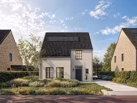 stijlvolle open bebouwing met vier slaapkamers  carport e...