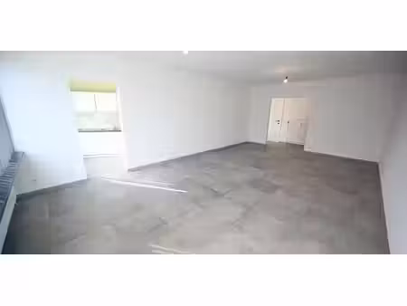 appartement à louer à sint-kruis pour € 900 avec 2 chambres à coucher