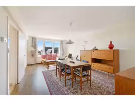 appartement te koop in knokke-heist met 3 slaapkamers