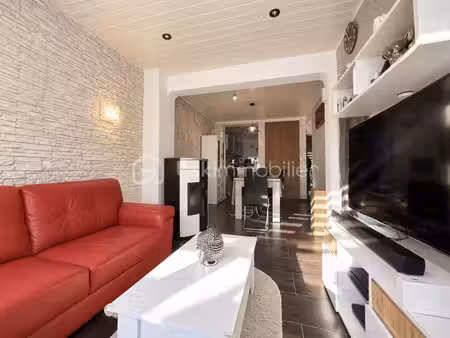maison semi-mitoyenne de 68 m² avec garage