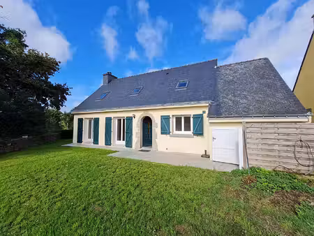 a louer maison josselin 4 pièce(s) 121 m2