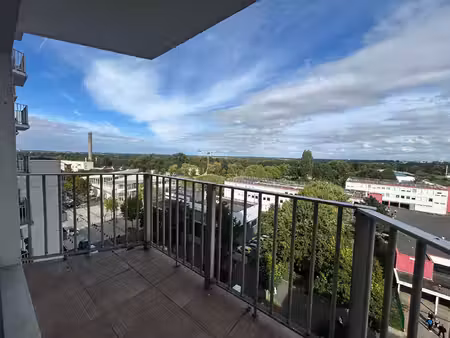 caucriauville - beau f4 80m2 avec balcon