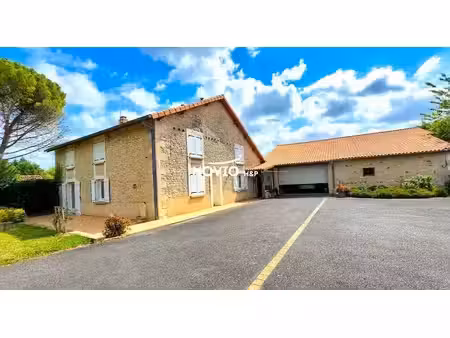 vente maison 7 pièces 230 m² à montamisé (86360)  374 990 €