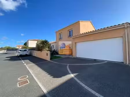 vente maison à saint-jean-de-boiseau (44640) : à vendre / 104m² saint-jean-de-boiseau
