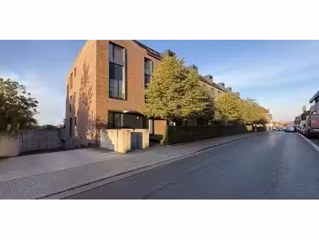 appartement à louer à mouscron pour € 800