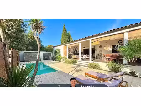 maison avec piscine et terrasse lansargues (34)